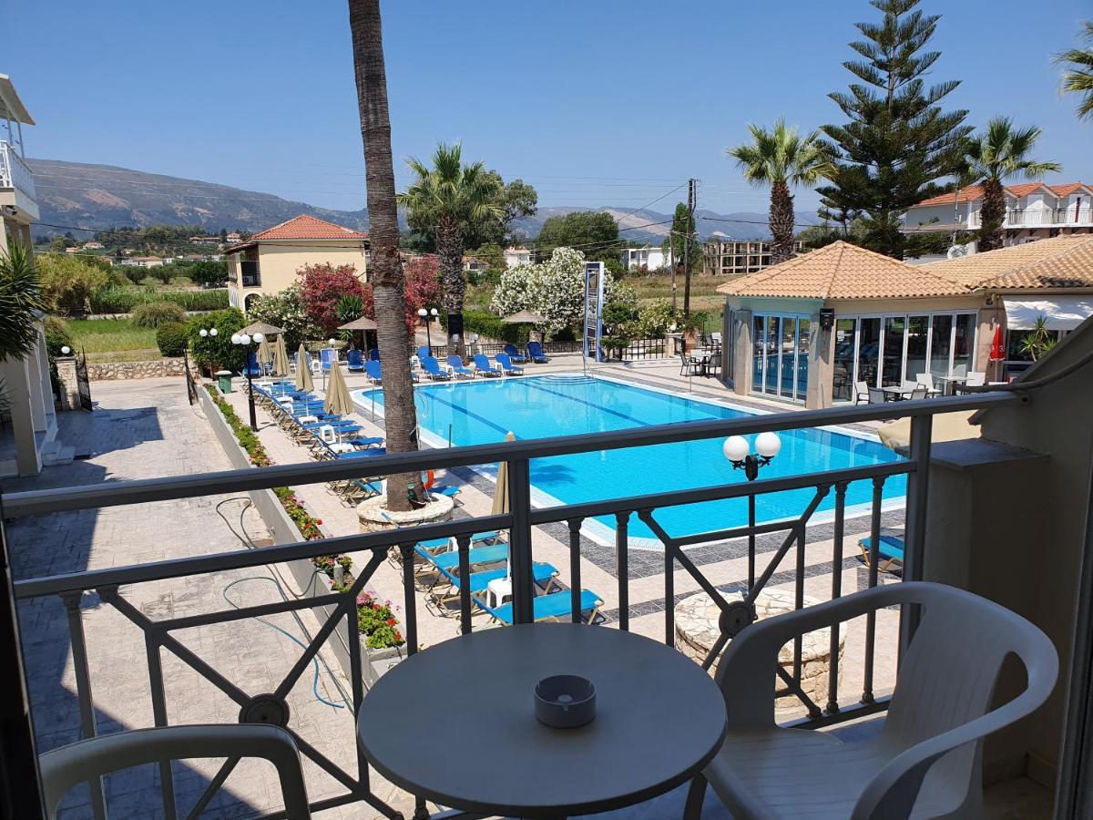 Vivian Hotel Лаганас Экстерьер фото